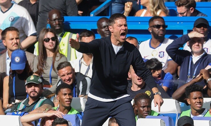 Alonso vẫn&nbsp;còn nhiều việc phải làm với&nbsp;hàng thủ&nbsp;đáng báo động của Chelsea