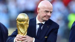 FIFA cáo buộc UEFA thực hiện “chiến dịch bôi nhọ” nhằm vào Chủ tịch Infantino