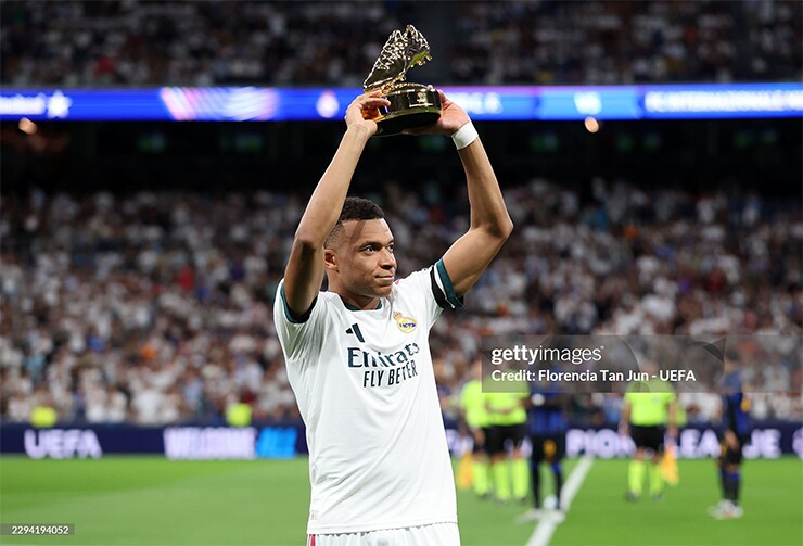 Thierry Henry đặt niềm tin vào Mbappe trong cuộc đua Quả bóng vàng