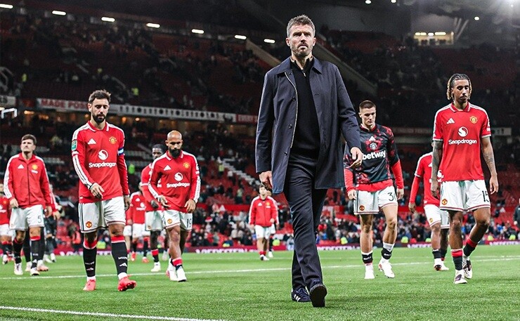 Áp lực sa thải đang ngày càng đè nặng lên Carrick