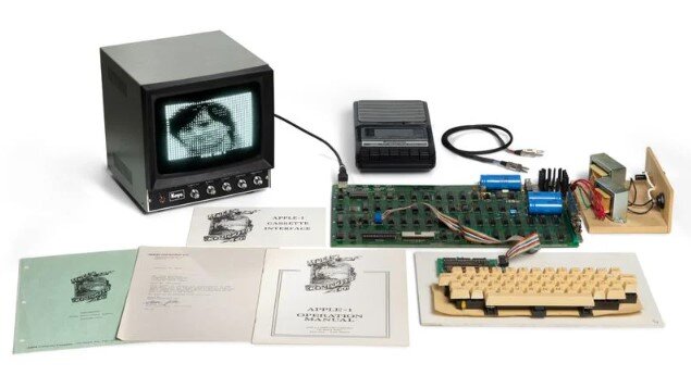 Máy tính Apple-1 còn hoạt động đang được mang ra đấu giá.