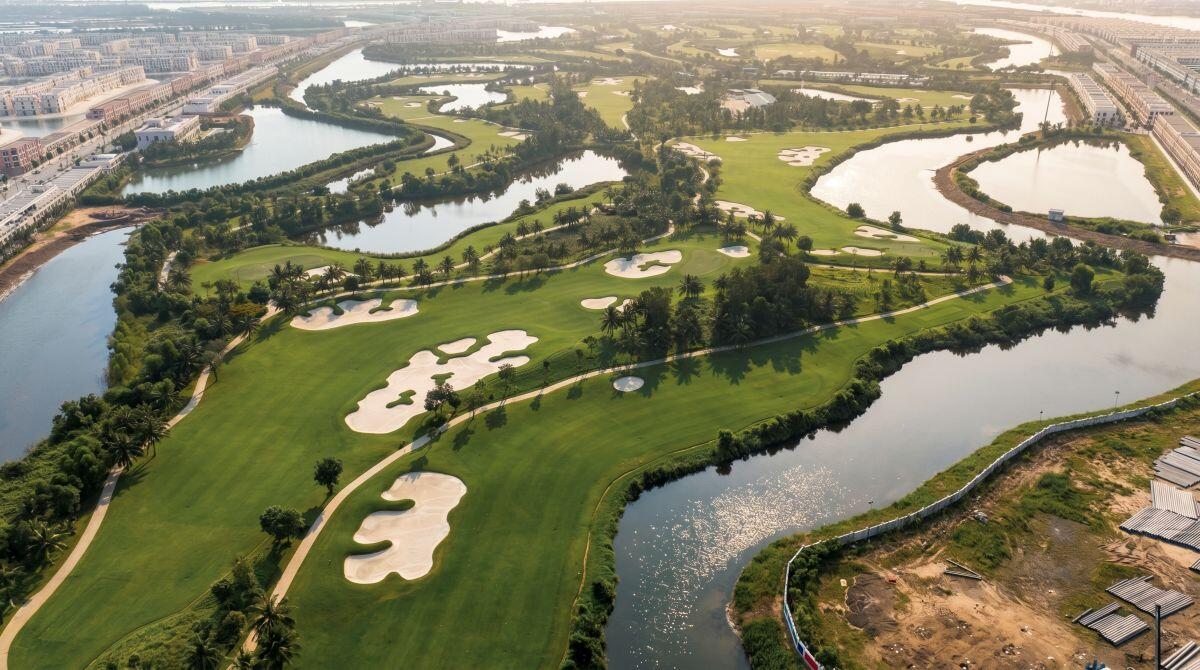 Sân golf 36 hố hàng đầu Đông Nam Á đưa trải nghiệm thể thao thượng lưu vào nhịp sống thường nhật trên đảo Vũ Yên