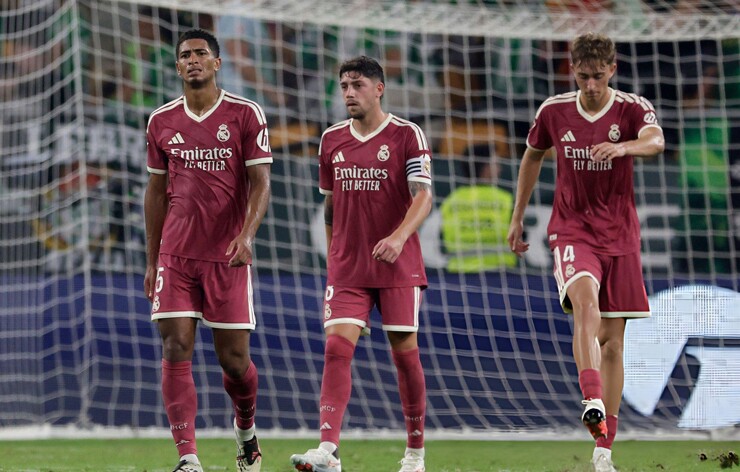 Bernabeu chứng kiến “cỗ máy hủy diệt”