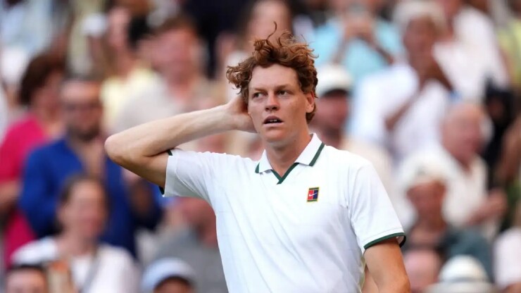 Nóng nhất thể thao sáng 14/9: Hé lộ thời điểm Sinner tái xuất tennis - 1