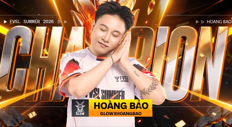 Hoàng Bảo ăn mừng danh hiệu lớn đầu tiên