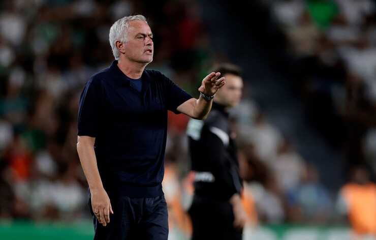 Mourinho thừa nhận vấn đề