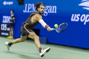 Tennis đỉnh cao US Open: Alcaraz – Sabalenka thị uy, Medvedev cẩn thận “ngã ngựa”