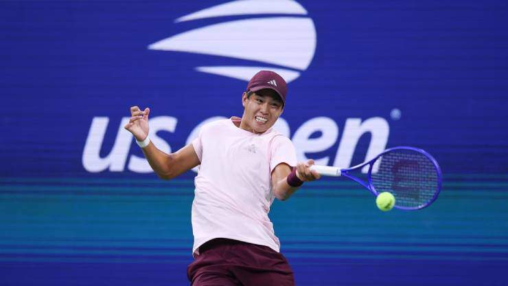 Tien nhắm tới kỷ lục cá nhân, lần đầu vào tứ kết US Open&nbsp;