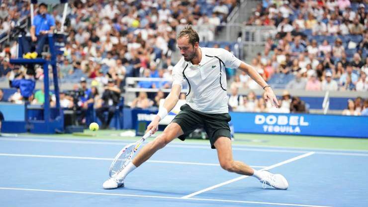 Medvedev đứng trước thử thách Tiafoe