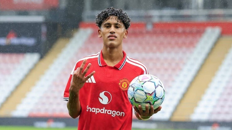 JJ Gabriel lập hat-trick trong lần gần nhất khoác áo U19 MU tại UEFA Youth League