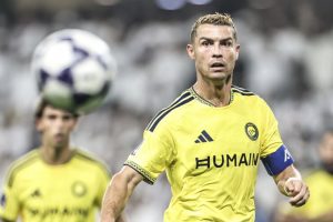 Tin mới nhất bóng đá sáng 17/9: Al Nassr được khuyên “đuổi” Ronaldo sau thảm bại