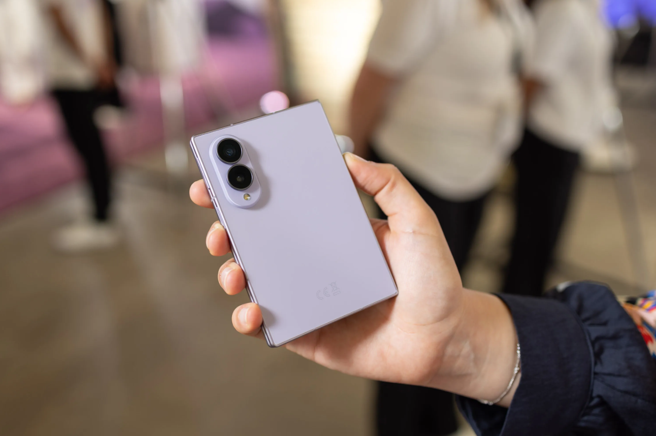 Galaxy Z Fold8 5G.