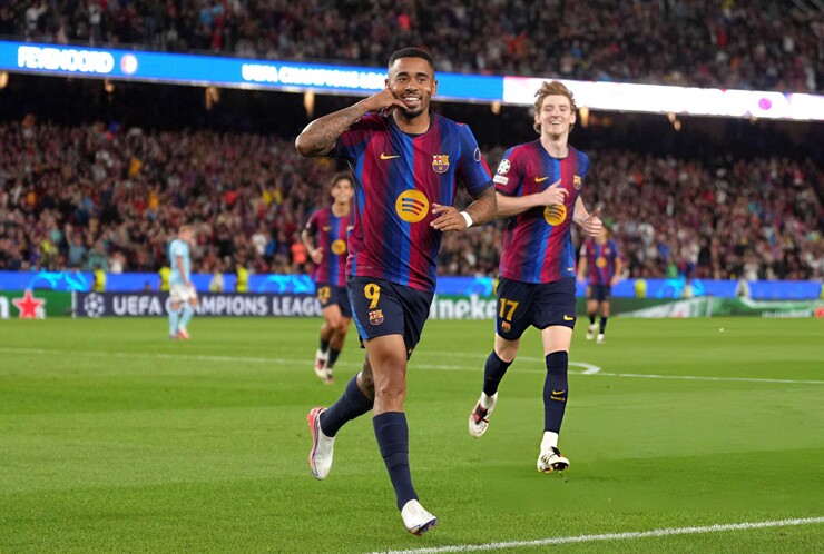 Barca đang hướng tới chiến thắng thứ 6