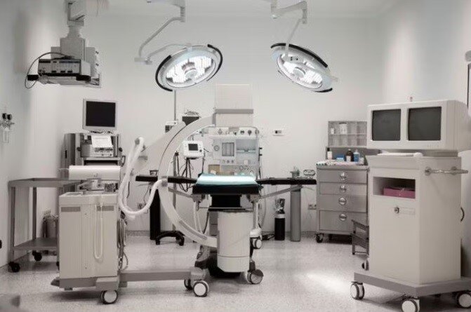 Nhập khẩu máy CT, thiết bị sử dụng bức xạ tăng...của Việt Nam tăng rất mạnh trong thời gian qua. Ảnh minh hoạ.