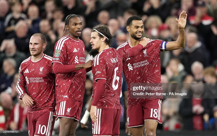 Liverpool đại thắng
