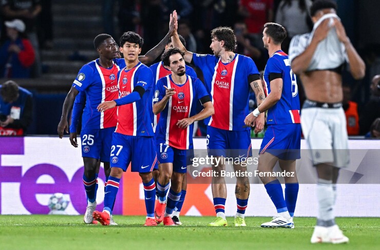 PSG "hủy diệt" đối thủ