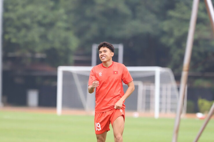 Minh Khoa gửi lời xin lỗi người hâm mộ