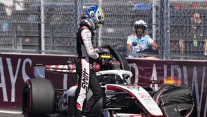 Đua xe F1, Spanish GP: Nhà đương kim vô địch đoạt pole đầu tiên tại Madring