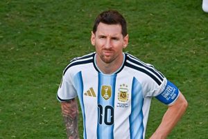 Tin mới nhất bóng đá sáng 15/9: Rộ tin đồn Messi đá 3 trận nữa cho ĐT Argentina