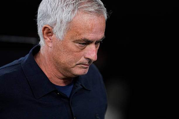 Mourinho khen ngợi các cầu thủ đã kết liễu trận đấu sớm