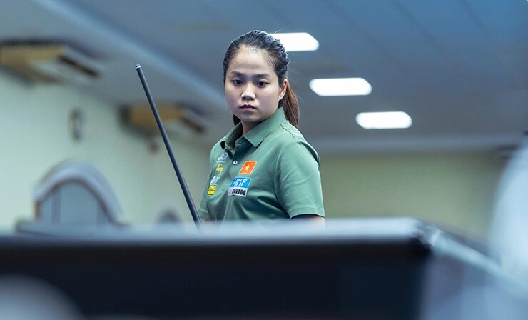 Nguyễn Đức Yến Sinh tiếp tục chứng tỏ bản lĩnh của nhà đương kim vô địch châu Á lẫn vô địch quốc gia với chiến thắng ấn tượng 25-9 trước Mỹ Duyên tại lượt trận ra quân vòng bảng diễn ra vào tối ngày 8/9.