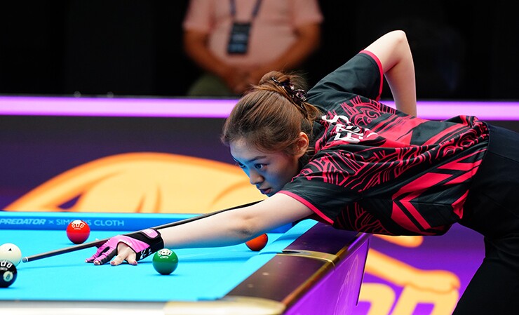 Không chỉ cạnh tranh quyết liệt trên bàn đấu, dàn nữ cơ thủ tại 2026 Poison Saigon Women's 9-Ball Open còn tạo nên sức hút đặc biệt với người hâm mộ bởi tài năng, cá tính và nhan sắc nổi bật.