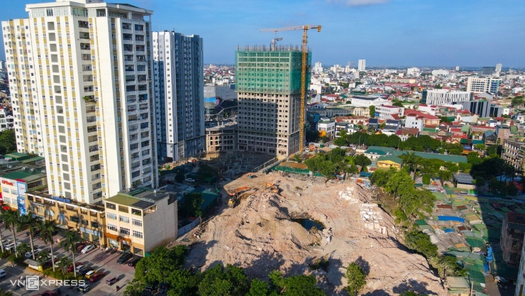 Cuộc sống tại tòa chung cư từng được ví 'xóm nhà giàu' ở Vinh - 22