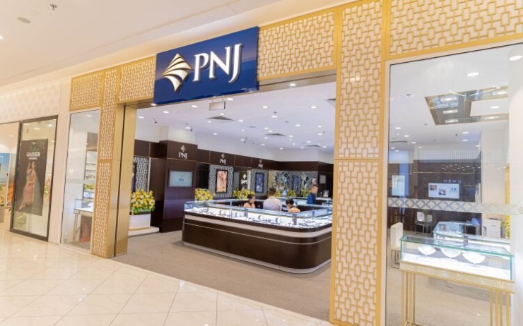 Một cửa hàng của PNJ tại Aeonmall Hà Đông. 