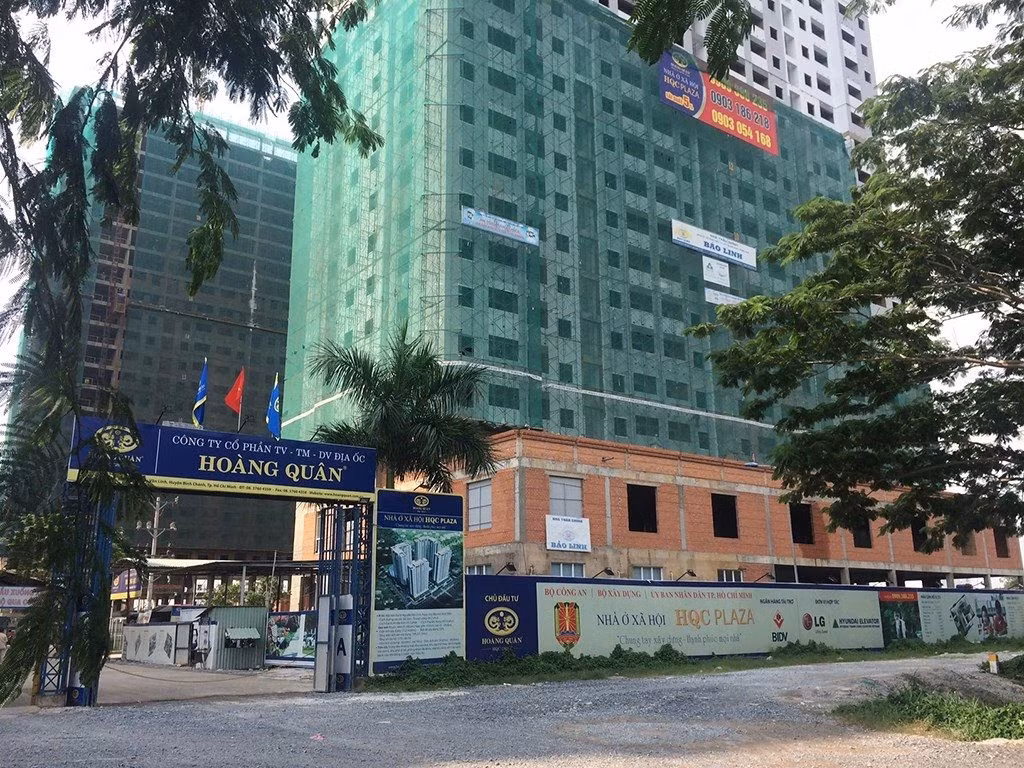 HDBank thông báo thu giữ 26 thửa đất cùng nhiều quyền tài sản của Địa ốc Hoàng Quân.