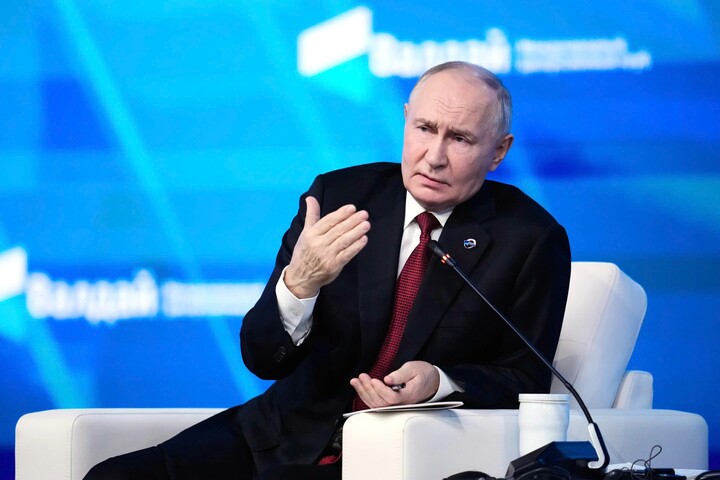 Tổng thống Putin bác khả năng ngừng bắn với Ukraine - 1