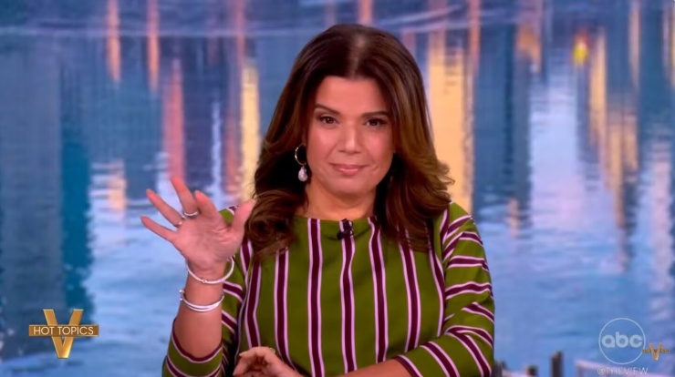 Người dẫn chương trình Ana Navarro. Ảnh: The View