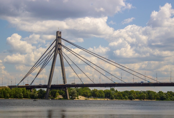 Pivnichnyi (Cầu Bắc) ở Kiev. Ảnh: Wikipedia
