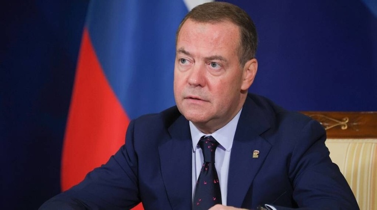 Ông Medvedev nêu điều kiện để giải quyết xung đột Nga-Ukraine - 1