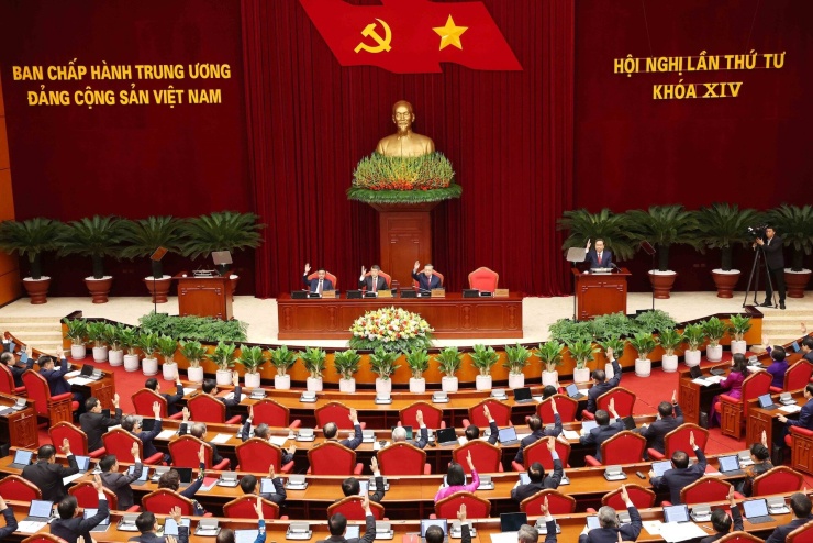 Phiên khai mạc hội nghị lần thứ tư Ban chấp hành Trung ương Đảng khóa 14. Ảnh: TTXVN