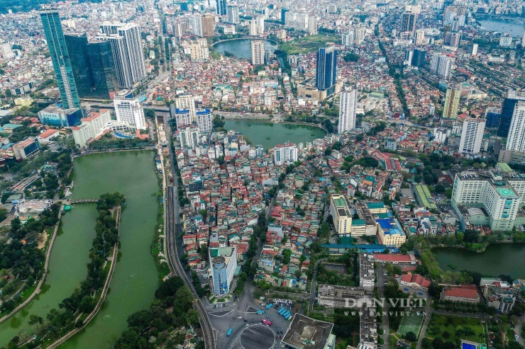 Thanh khoản bất động sản giảm trong khi nguồn cung mới tiếp tục gia tăng.