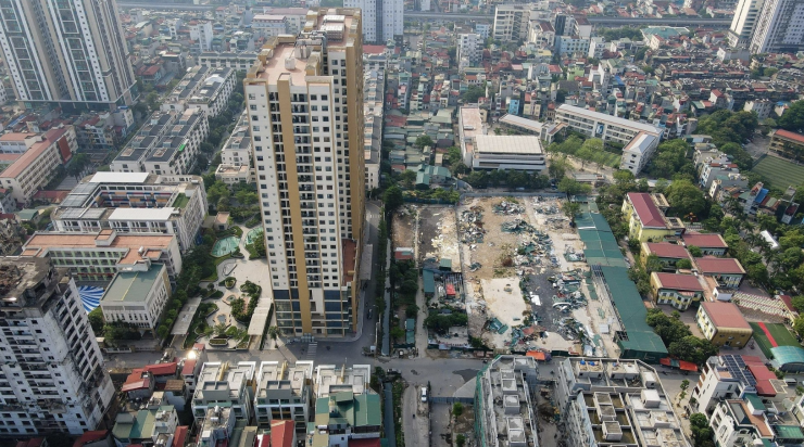 Nhiều doanh nghiệp chuyển trọng tâm sang bàn giao các dự án đã triển khai.
