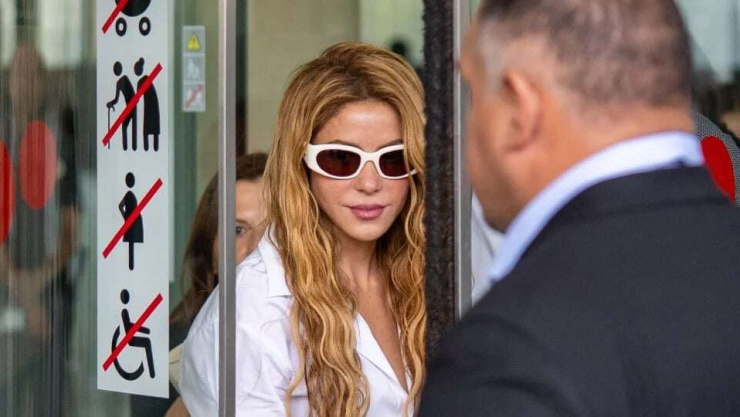 Shakira xuất hiện tại phiên tòa sáng 6/10. Ảnh: Europa Press