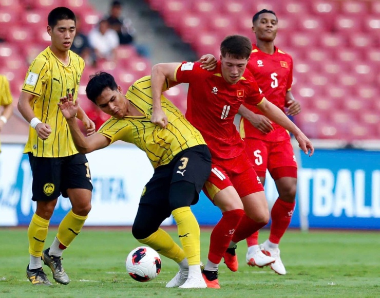 Tương lai của HLV Kim Sang-sik cùng ĐT Việt Nam được chốt hạ - 1