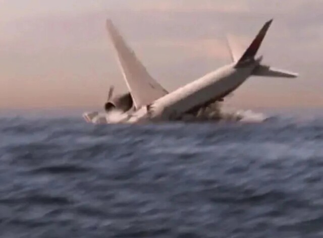 Hình ảnh mô phỏng MH370 đâm xuống biển