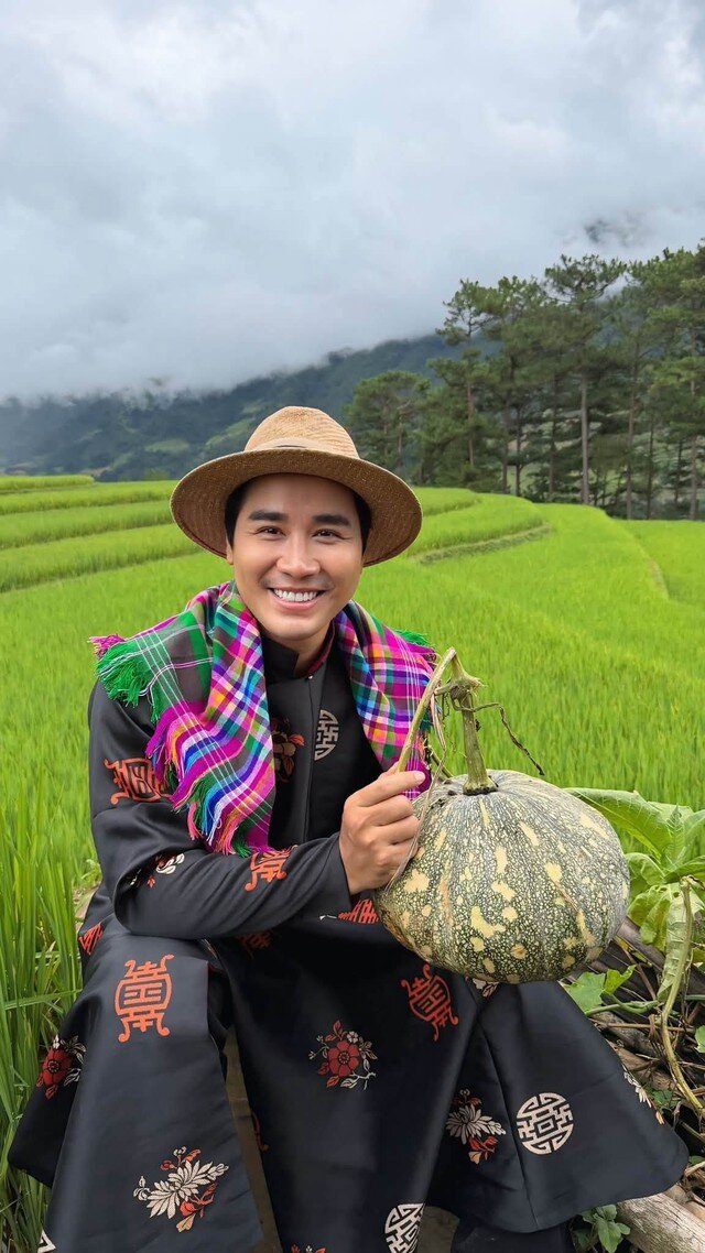 Thành công trong nghề nhưng MC Nguyên Khang là người rất kín tiếng trong cuộc sống hàng ngày.