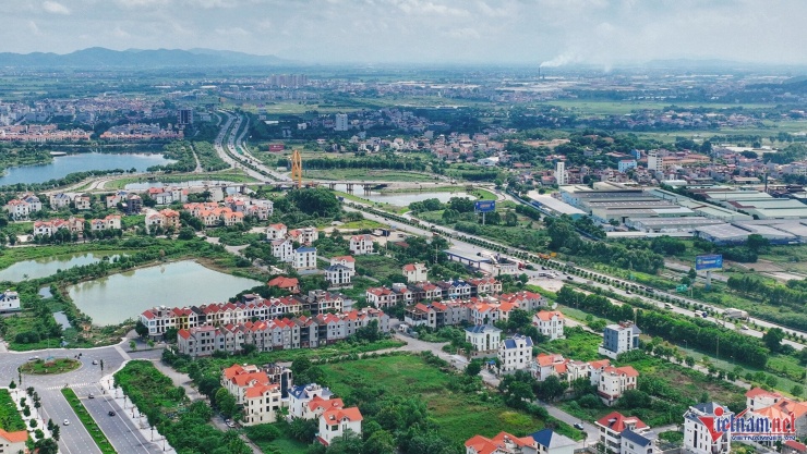 Bên mua cho rằng tin nhắn gửi ngày 11/4/2024 thể hiện đã đồng ý ký hợp đồng trước, nhận mốc giới sau, nhưng Tòa không chấp nhận lập luận này. Ảnh minh họa: Hoàng Hà