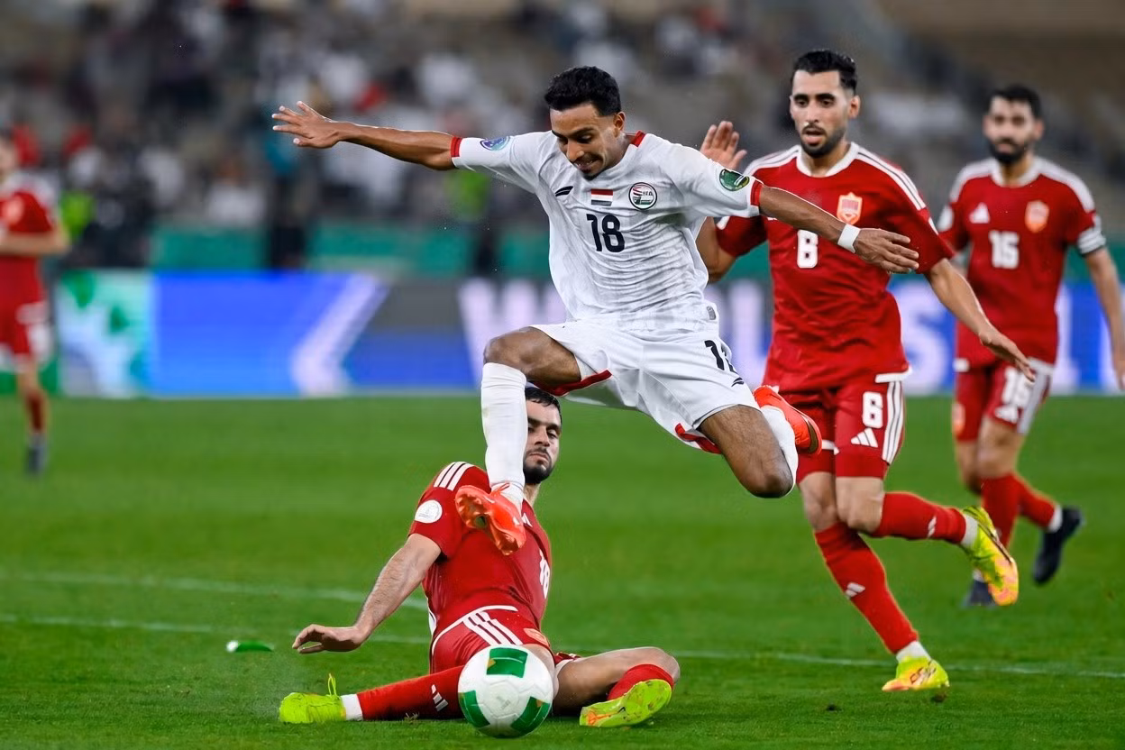 Dù phải chia tay Gulf Cup 2026, Yemen (áo trắng) vẫn để lại ấn tượng mạnh bằng thắng lợi 5-2 trước Bahrain