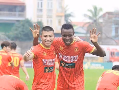 Đội bóng đá Công an nhân dân vô địch giải hạng Nhất năm 2022 là tiền thân của Câu lạc bộ Công an Hà Nội hiện nay