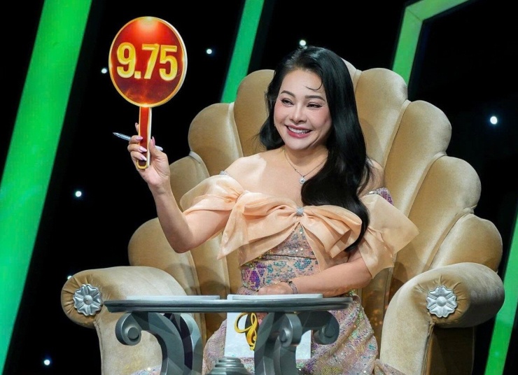 Ca sĩ Đông Đào là ai? - 6
