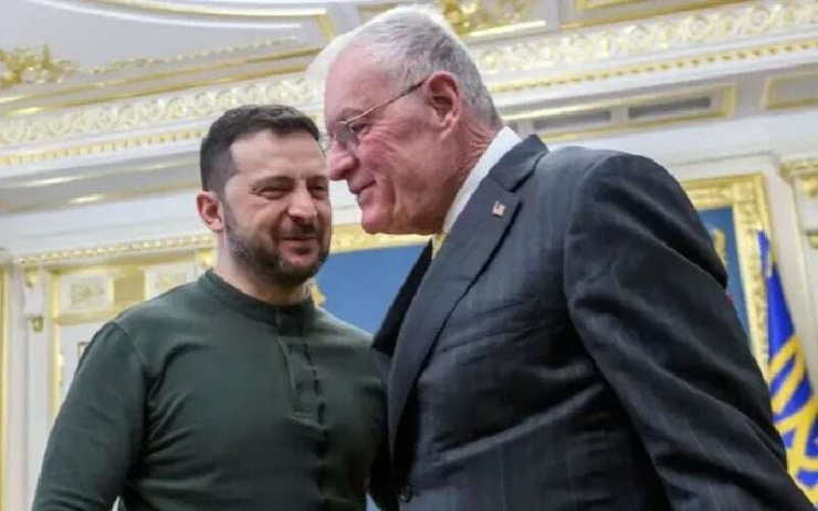Tướng Mỹ kỳ cựu tuyên bố sốc với Ukraine, trái ngược ông Trump - 1