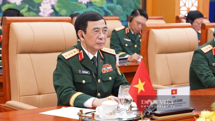 Đại tướng Phan Văn Giang, Bộ trưởng Bộ Quốc phòng tại hội đàm. Ảnh: Xuân Huy.