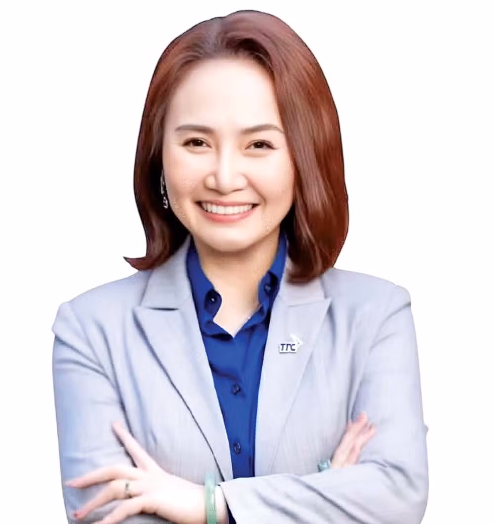 Bà Đặng Huỳnh Ức My là thế hệ kế tiếp, nhận chuyển giao quyền quản lý TTC AgriS từ mẹ là bà Huỳnh Bích Ngọc Ảnh: SBT