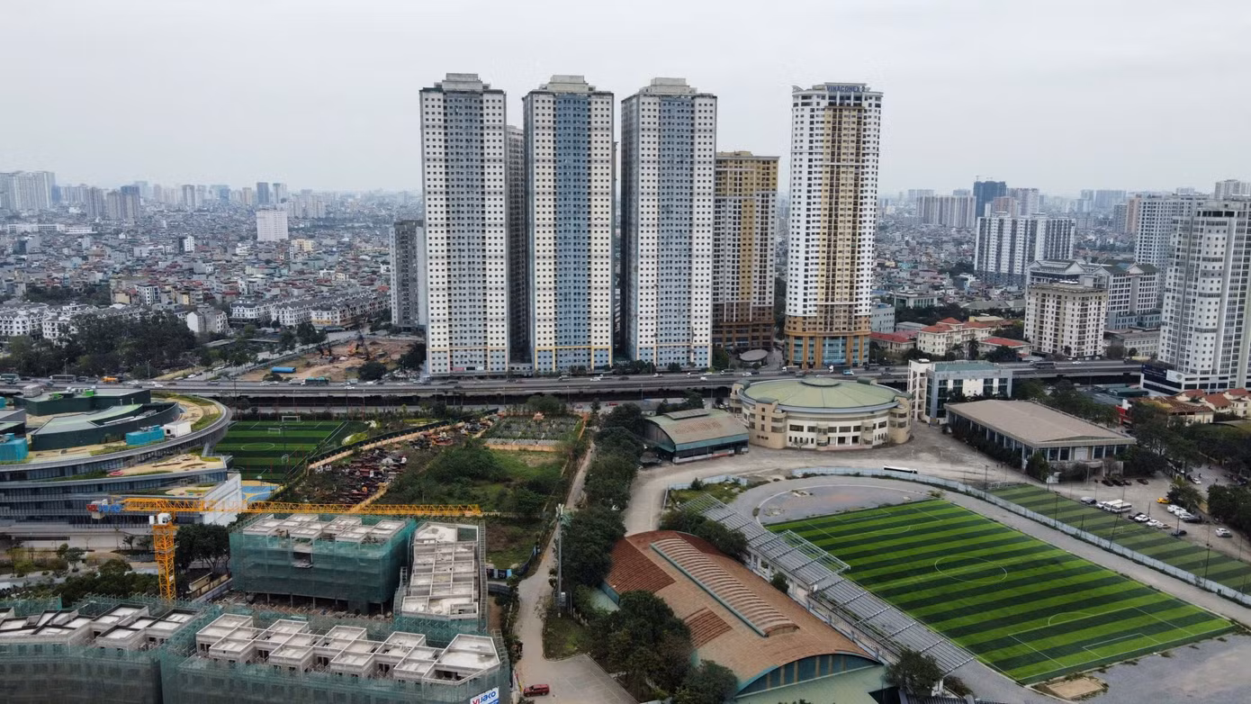 Trong danh sách 12 dự án liên quan đến Tập đoàn Mường Thanh còn có CT11 và CT12 thuộc Khu đô thị Kim Văn - Kim Lũ; CT5 Tân Triều, Khu nhà ở Xa La.
