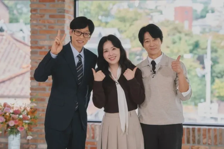 Vợ chồng Choi và MC Yoo Jae Suk. Ảnh: TvN