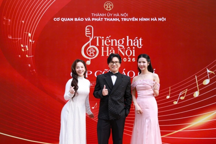 Phương Chi - Tấn Đạt - Phương Anh - các giọng ca nổi bật của Tiếng hát Hà Nội 2025. Ảnh: Văn Tuyến.